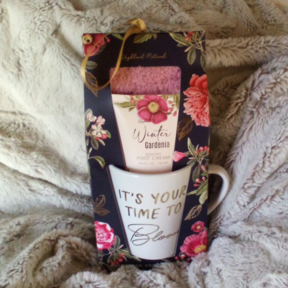 🌸NWT🌸Mug gift set